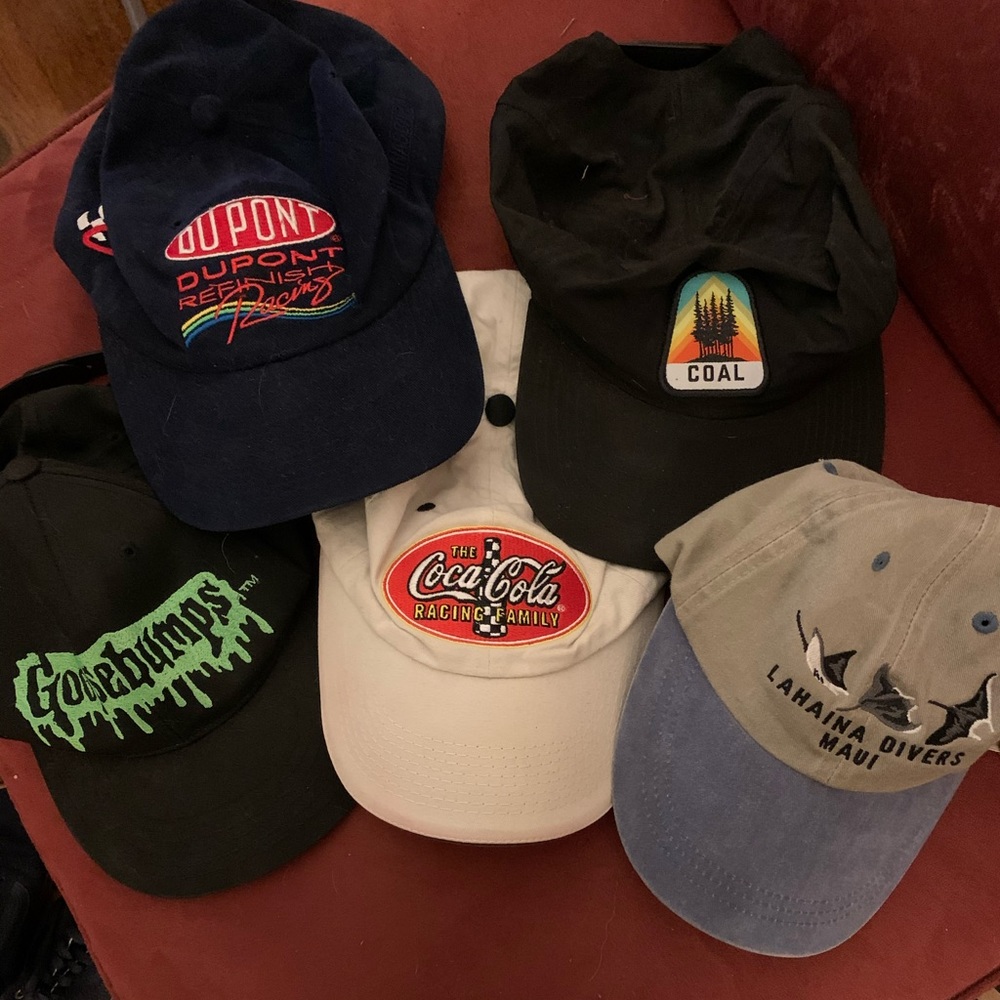 Pack of 6 hats
